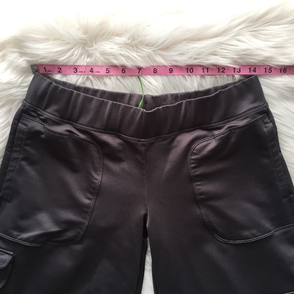 Nike Shorts | Nike Fit Dry Cargo Baggy Knee Length Shorts Size S | Poshmark